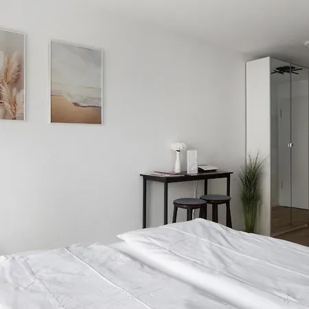 Juliette,sehr Zentral * Fribourg im Breisgau